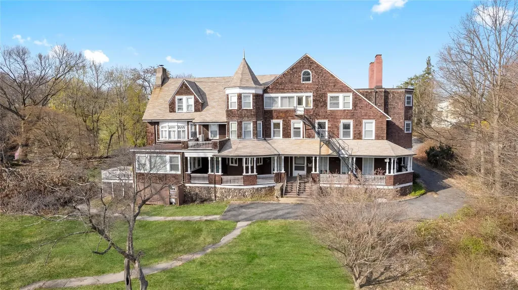 25 N Malcolm Street Ossining NY 10562