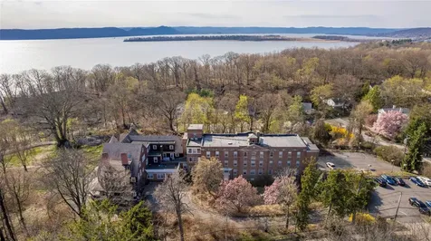 25 N Malcolm Street Ossining NY 10562