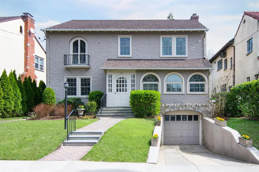 15 Central Parkway Mount Vernon NY 10552