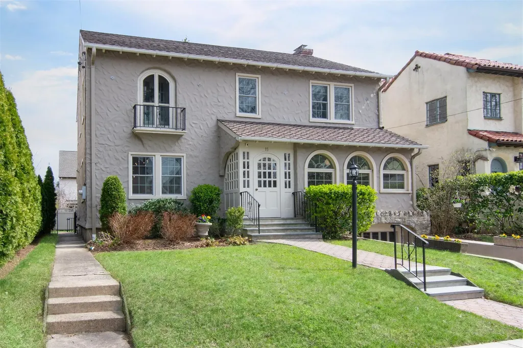 15 Central Parkway Mount Vernon NY 10552