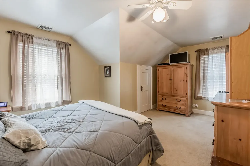 120 Duryea Street Riverhead NY 11901