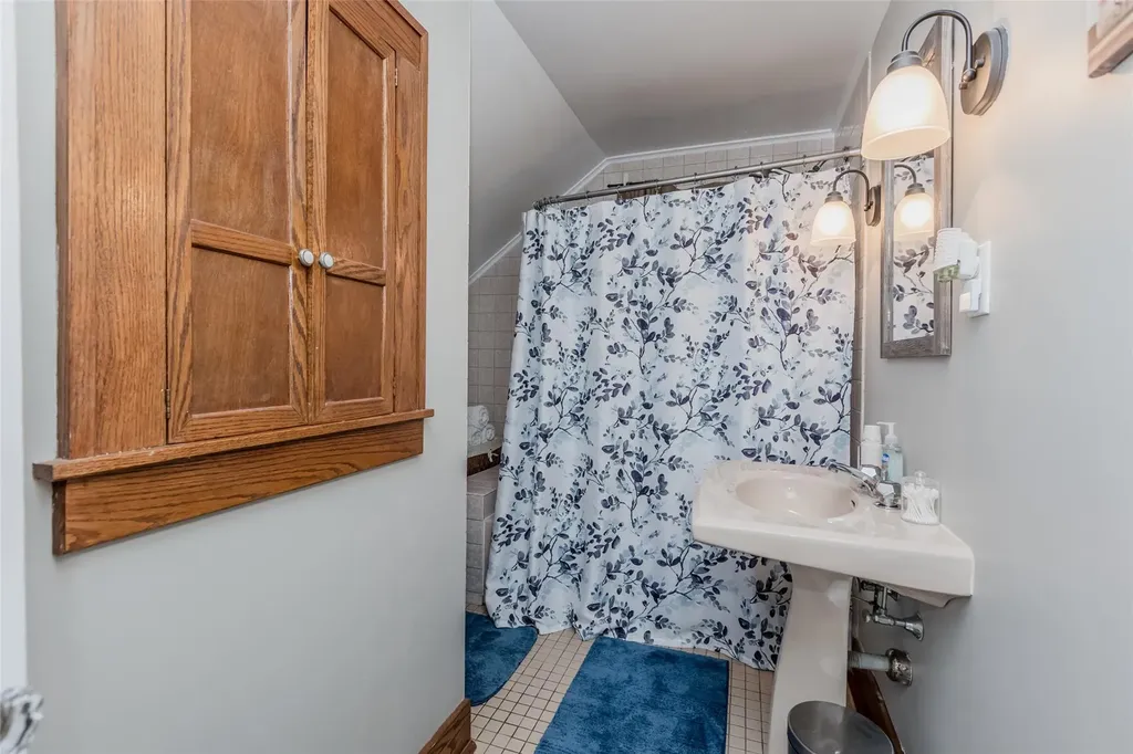 120 Duryea Street Riverhead NY 11901