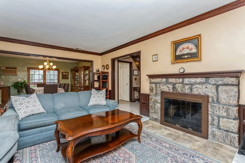 74 Bajart Place Yonkers NY 10705