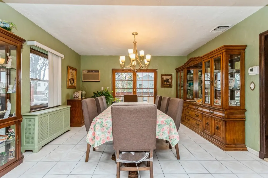 74 Bajart Place Yonkers NY 10705