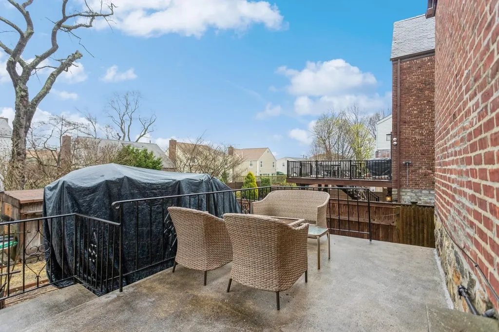 74 Bajart Place Yonkers NY 10705