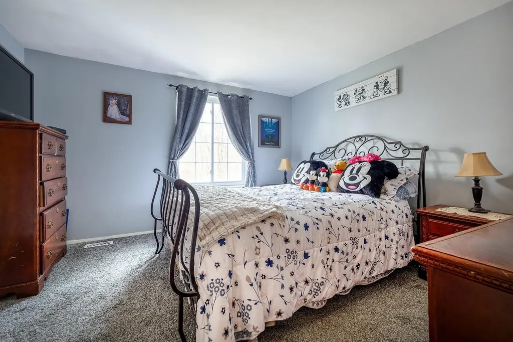 1406 Kings Way Carmel NY 10512