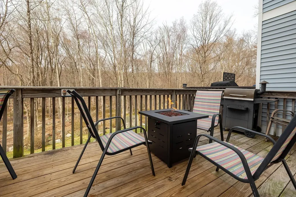 1406 Kings Way Carmel NY 10512