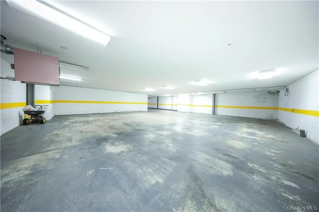 8710 5th Avenue Brooklyn NY 11209