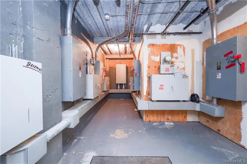 8710 5th Avenue Brooklyn NY 11209