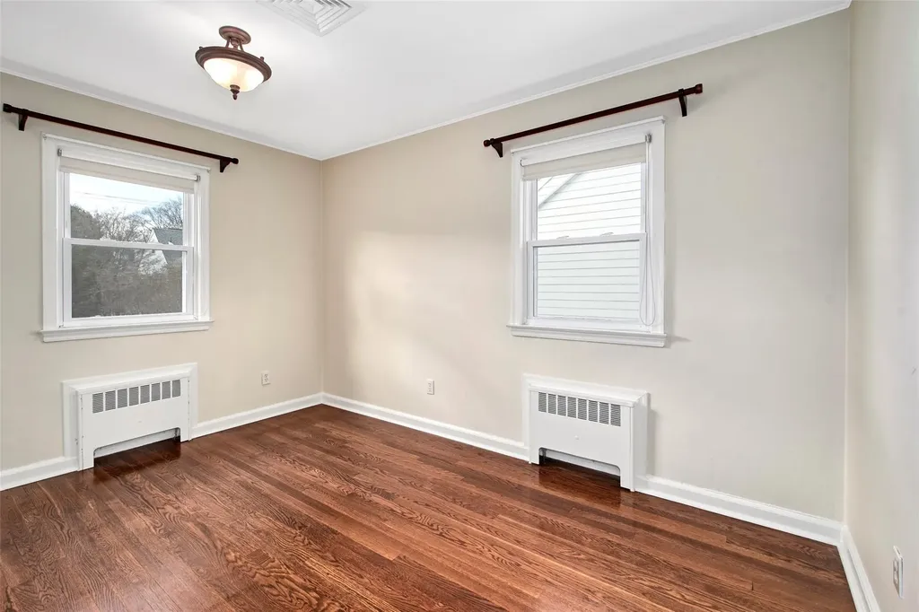 148 Frank Avenue Mamaroneck NY 10543