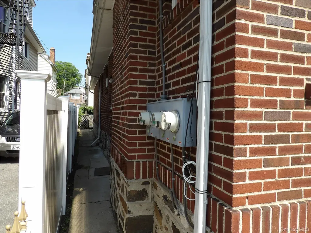 413 Hancock Avenue Mount Vernon NY 10553