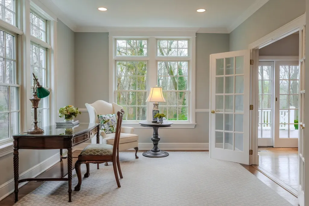 51 Lloyd Lane Lloyd Harbor NY 11743