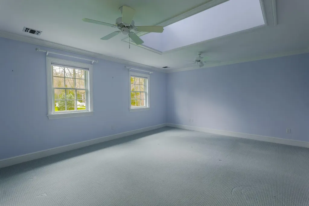 51 Lloyd Lane Lloyd Harbor NY 11743