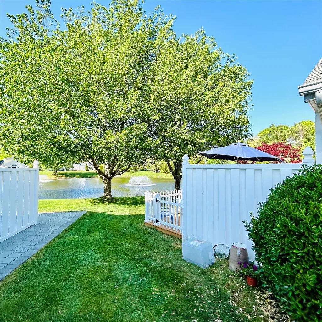 199 Gothic Circle Manorville NY 11949