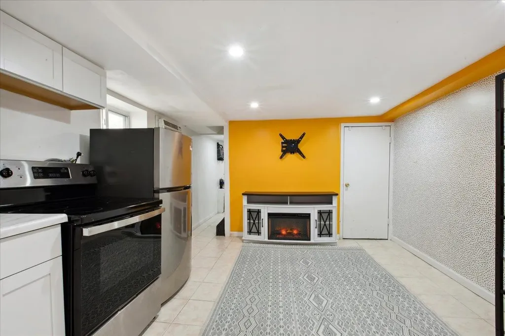 2064 E 73rd Street Brooklyn NY 11234