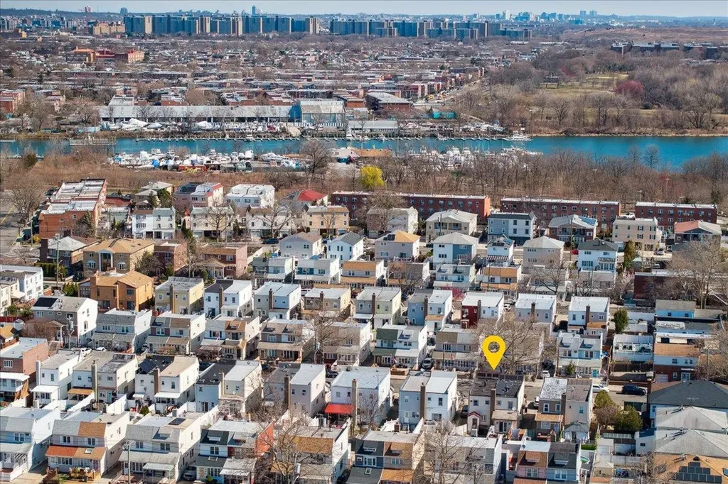 2064 E 73rd Street Brooklyn NY 11234