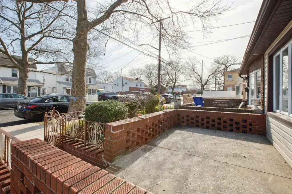 2064 E 73rd Street Brooklyn NY 11234