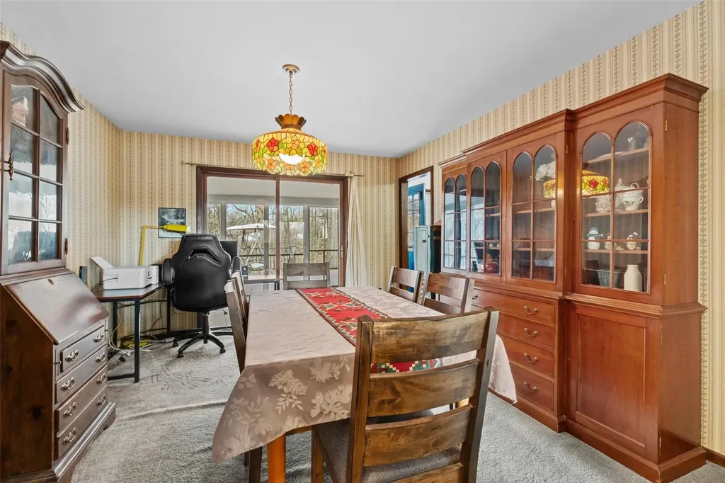 12 Miron Drive Poughkeepsie NY 12603