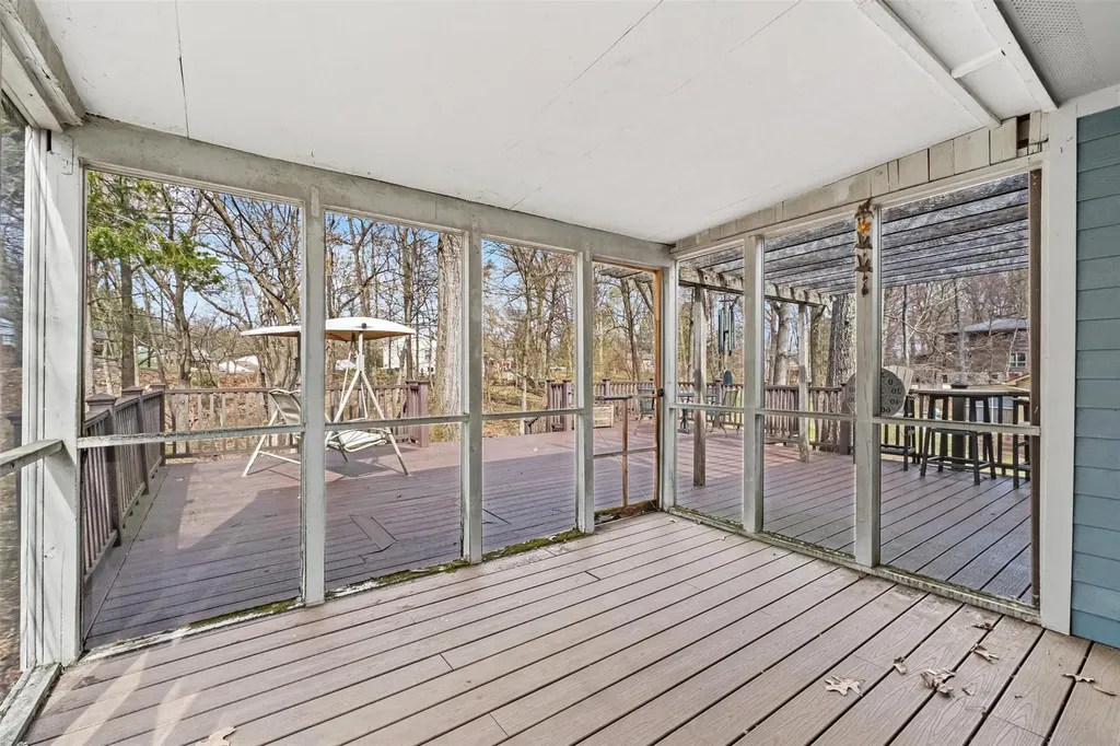 12 Miron Drive Poughkeepsie NY 12603