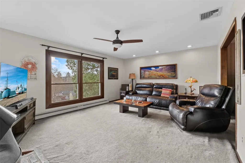 12 Miron Drive Poughkeepsie NY 12603