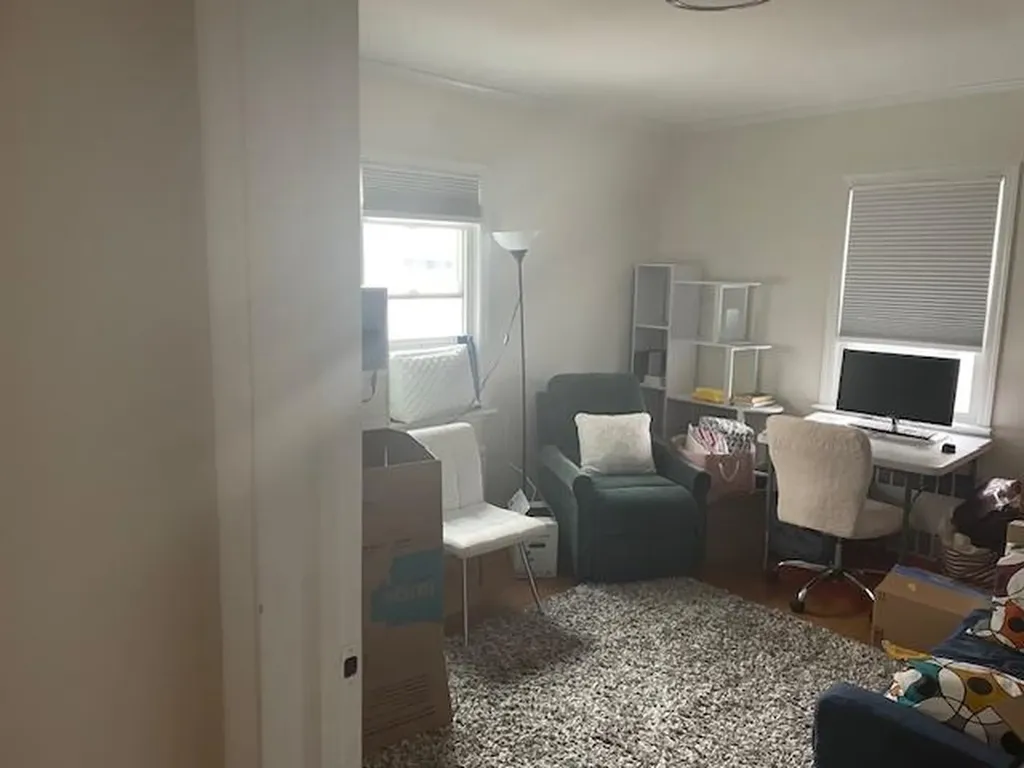 326 E Penn Street Long Beach NY 11561
