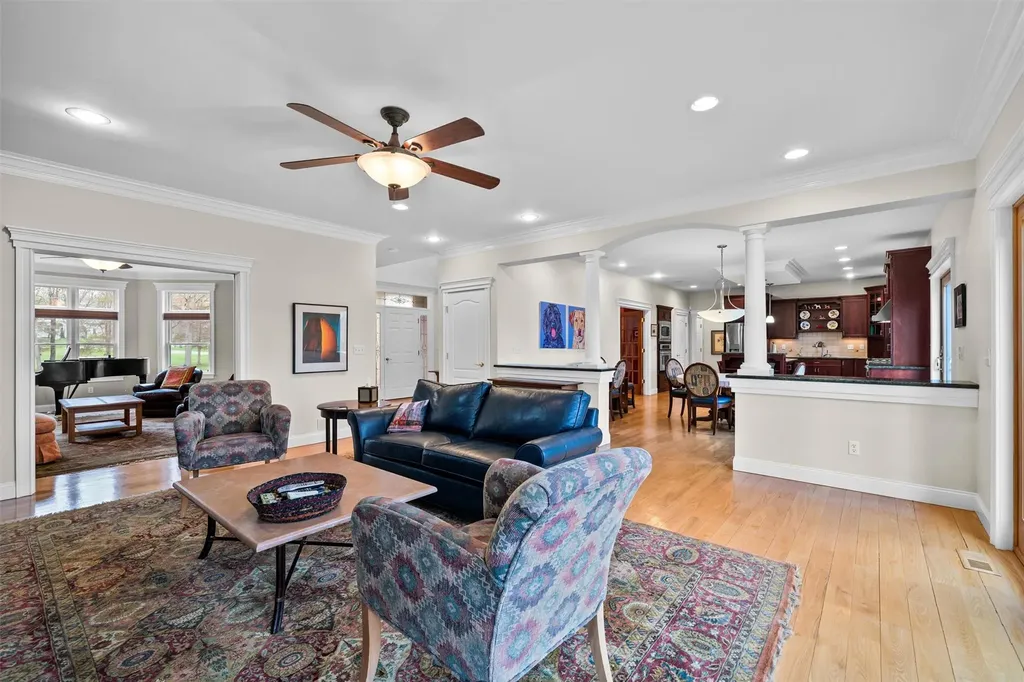 14 Warwick Lake Parkway Warwick NY 10990