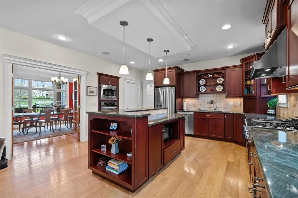 14 Warwick Lake Parkway Warwick NY 10990
