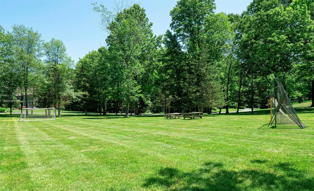 14 Warwick Lake Parkway Warwick NY 10990