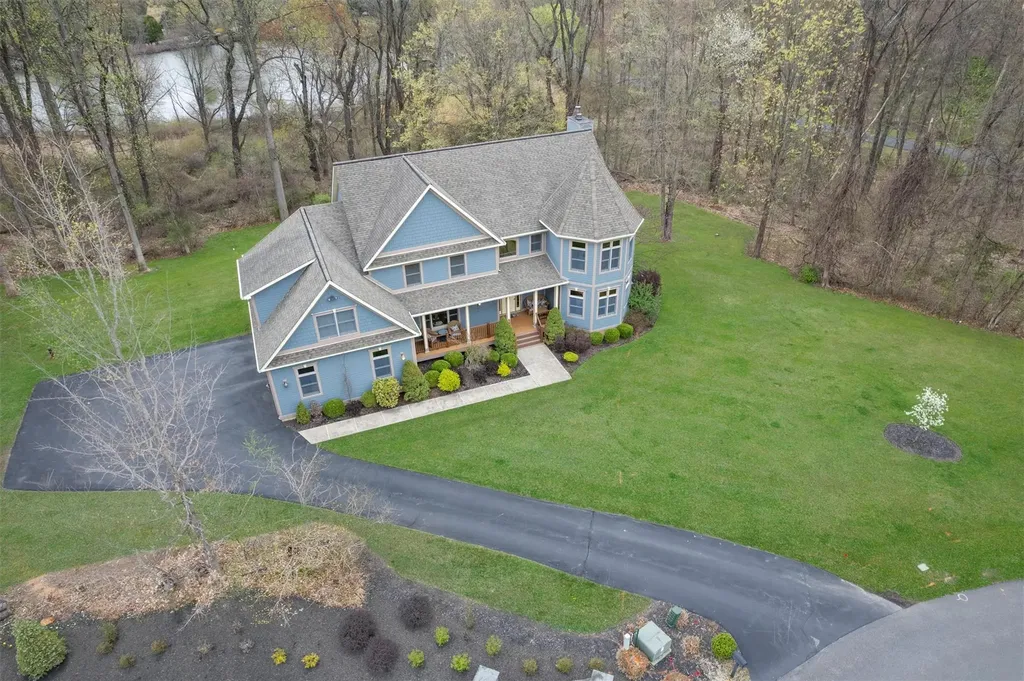 14 Warwick Lake Parkway Warwick NY 10990