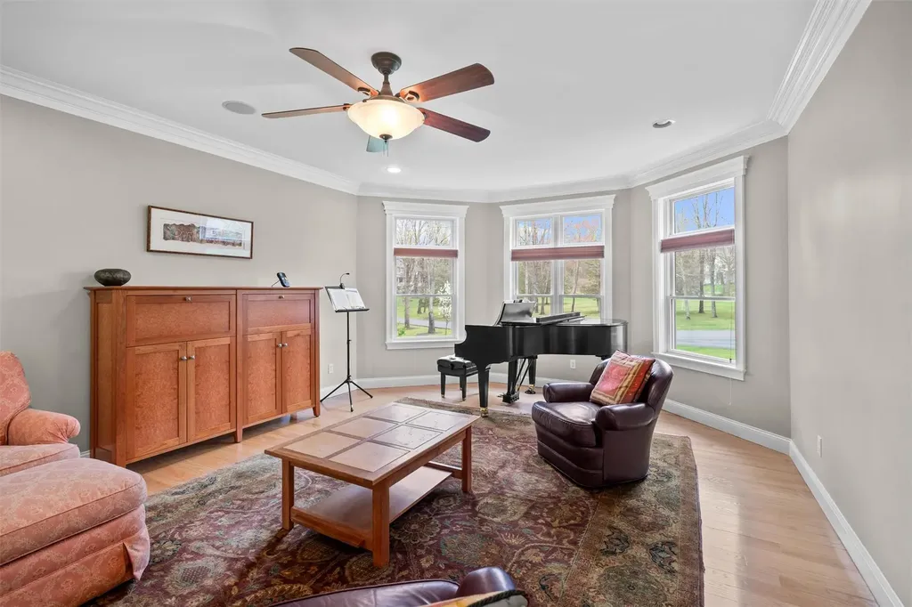 14 Warwick Lake Parkway Warwick NY 10990