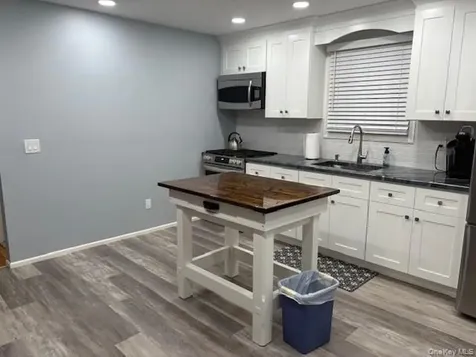 21 Godfrey Avenue Bayville NY 11709