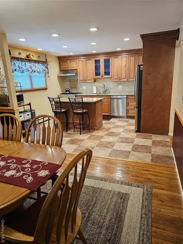 21 Godfrey Avenue Bayville NY 11709