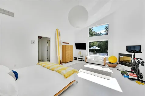 33 Bayberry Lane Amagansett NY 11930