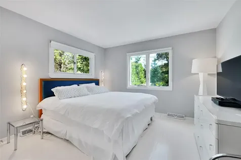 33 Bayberry Lane Amagansett NY 11930