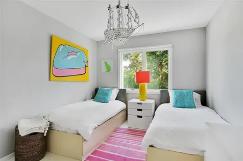 33 Bayberry Lane Amagansett NY 11930