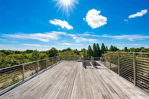 33 Bayberry Lane Amagansett NY 11930