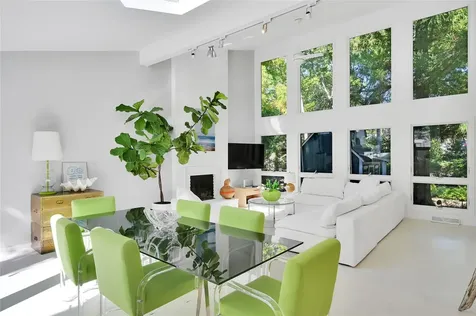 33 Bayberry Lane Amagansett NY 11930