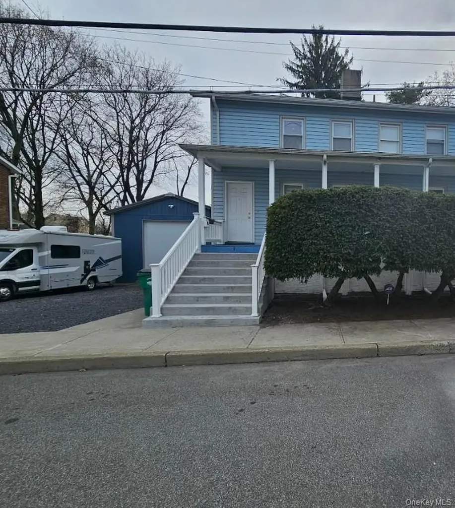 49 Beacon Street Beacon NY 12508