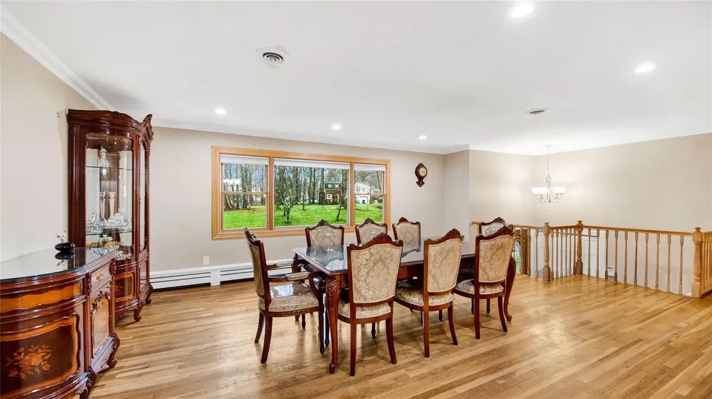 60 Gottlieb Drive Pearl River NY 10965