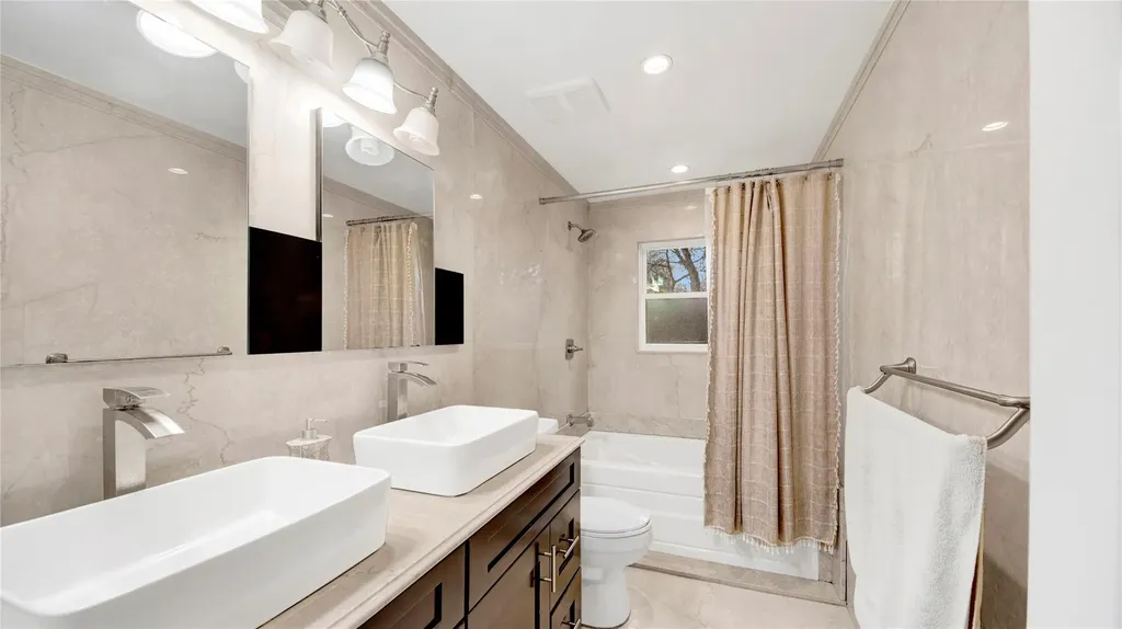 60 Gottlieb Drive Pearl River NY 10965