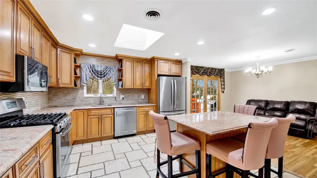 60 Gottlieb Drive Pearl River NY 10965