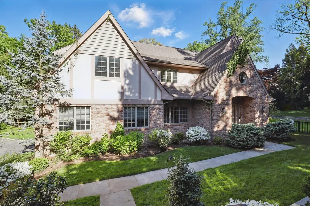 36 Hadden Road Scarsdale NY 10583