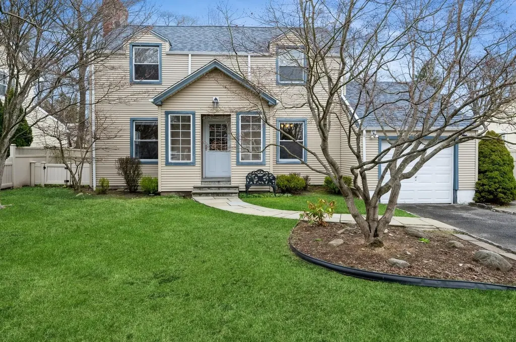 19 Longview Drive Eastchester NY 10709