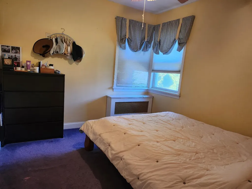 12 Jamaica Avenue Plainview NY 11803