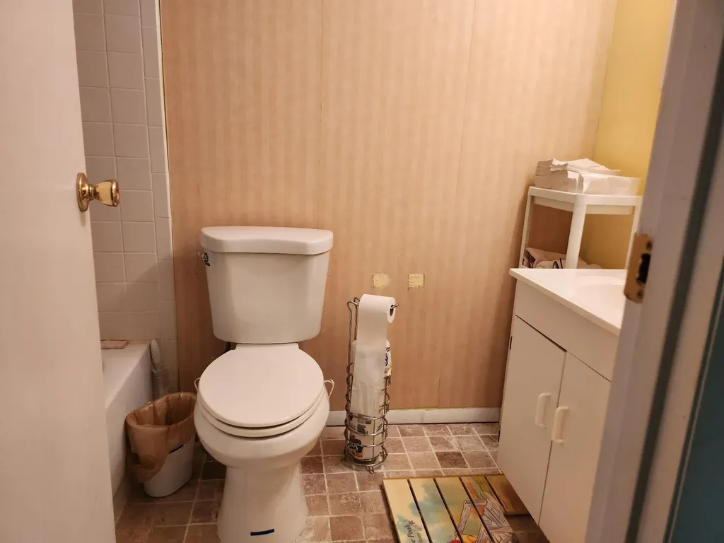 12 Jamaica Avenue Plainview NY 11803
