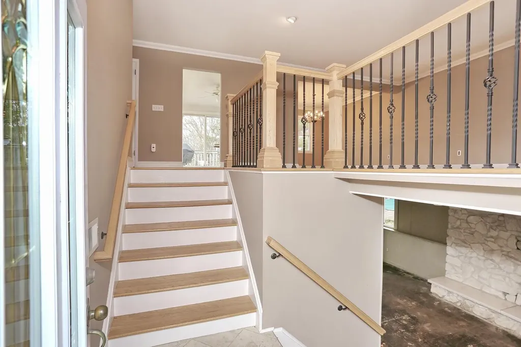 9 Crabapple Lane Nanuet NY 10954