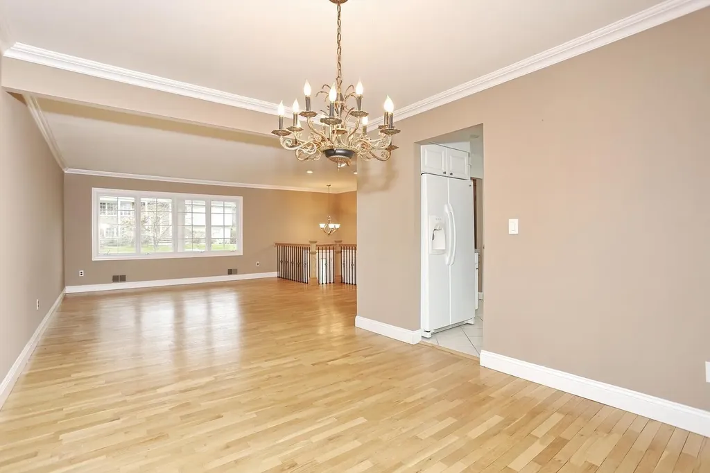 9 Crabapple Lane Nanuet NY 10954