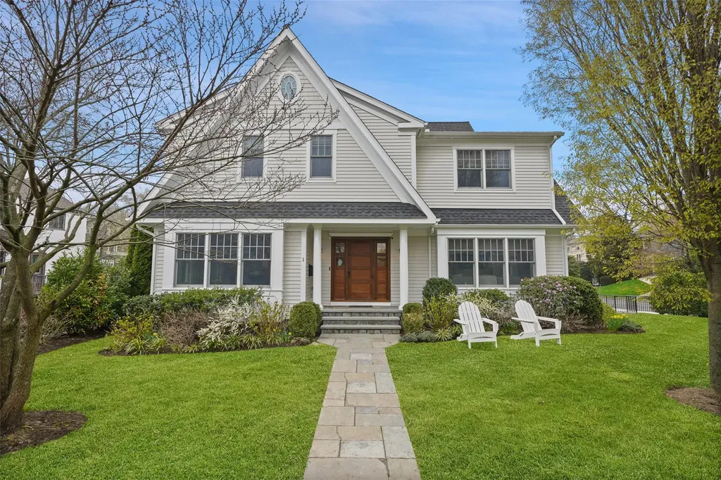 1 Iden Avenue Larchmont NY 10538