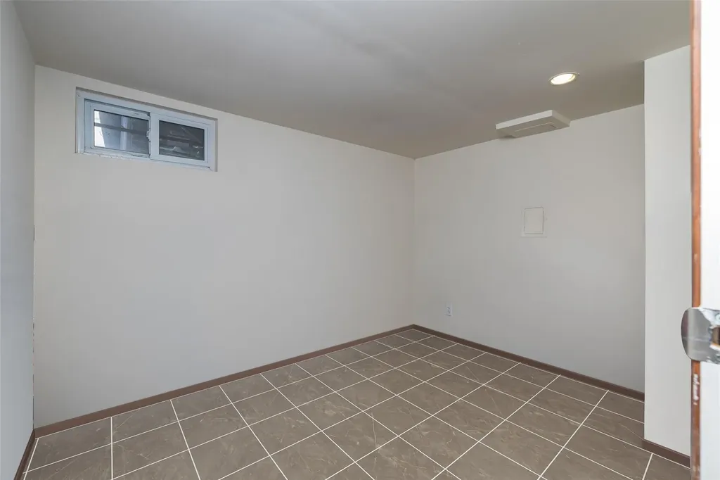 312 Norfeld Boulevard Elmont NY 11003