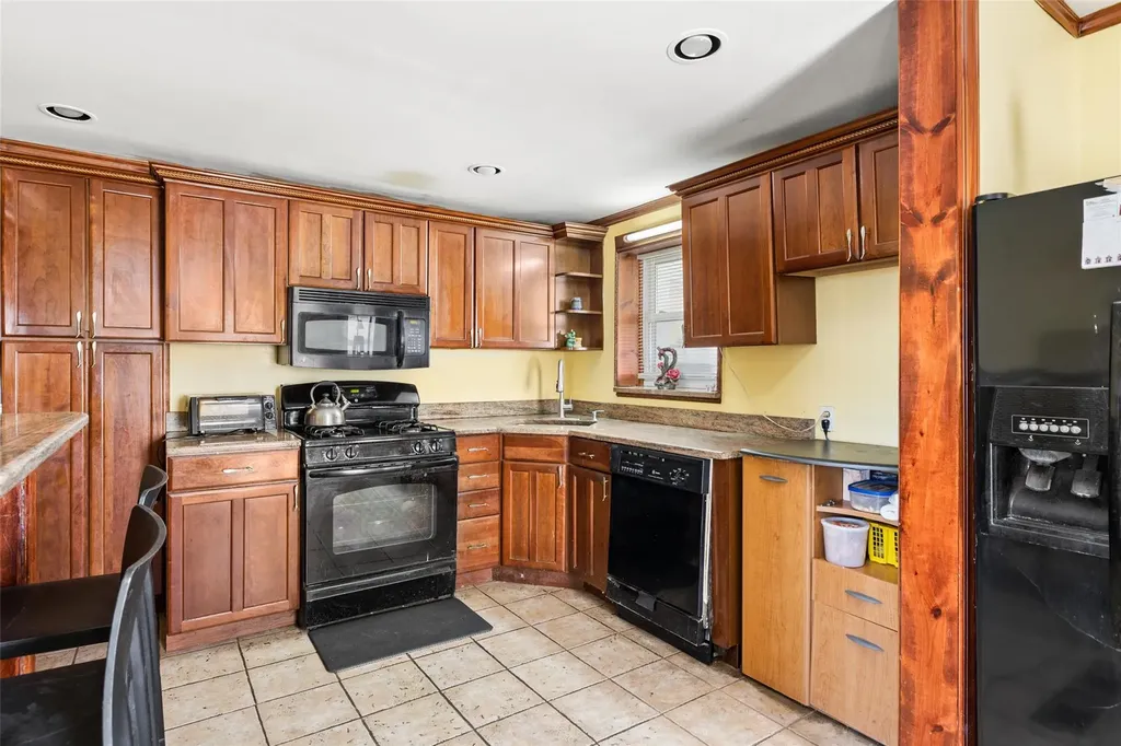 312 Norfeld Boulevard Elmont NY 11003